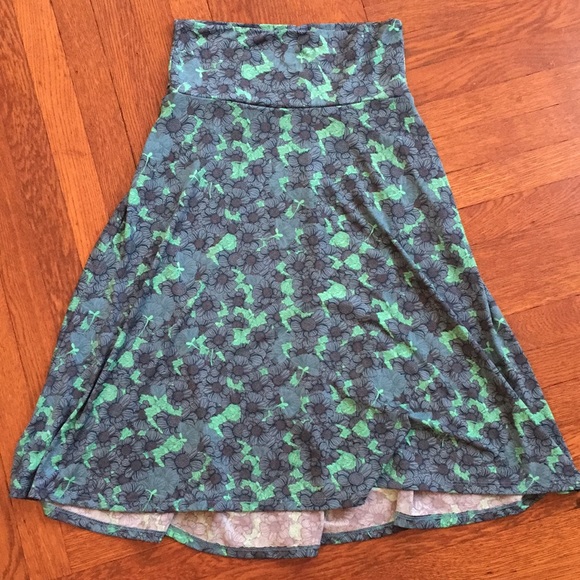 LuLaRoe Dresses & Skirts - LuLaRoe Skirt Size XS